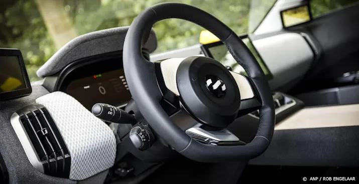 start up lightyear begint productie s werelds eerste zonneauto