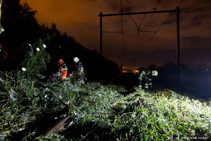 storm francis zorgt voor overlast