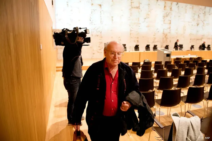 straf na hulp bij zelfdoding in stand laten