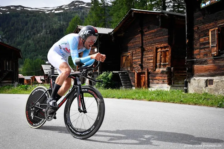 sunweb versterkt zich met belg benoot