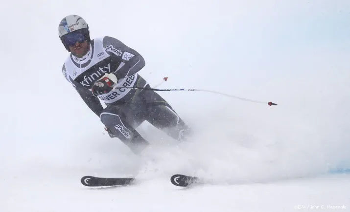 svindal wint super g in val gardena