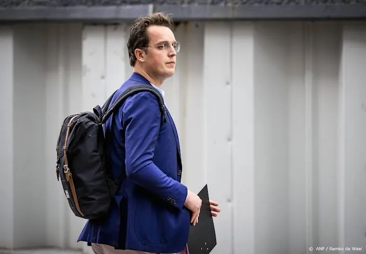 sywert van lienden spant zaak aan om rechtsbijstand
