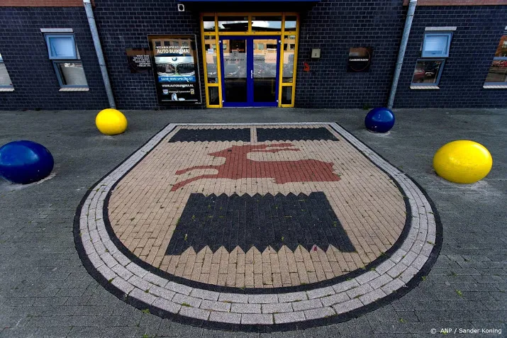 taakstraf voor frauderen bij fanclub cambuur