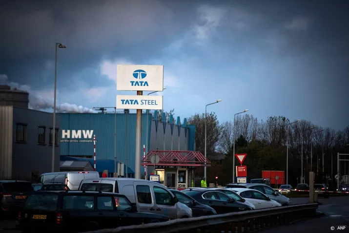tata steel doorgelicht na te hoge stofuitstoot