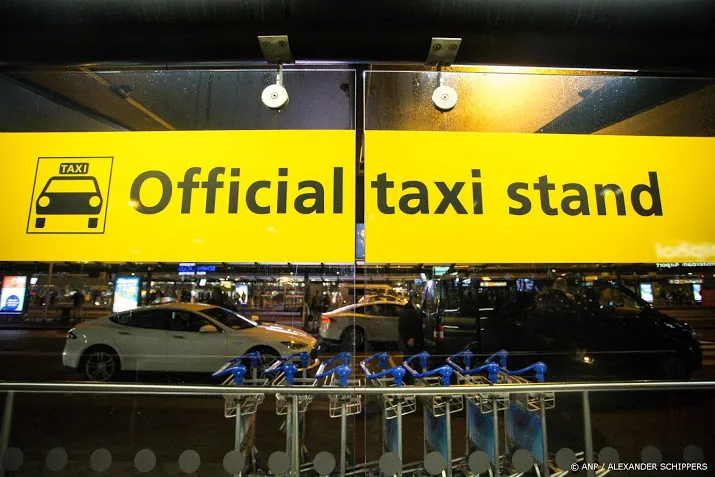 taxichauffeur onder invloed en met vuurwapen