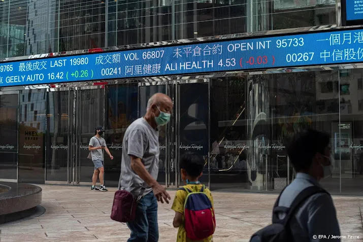 techaandelen zetten beurs hongkong stevig hoger