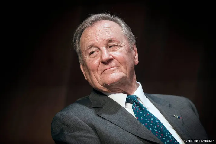 tekenaar albert uderzo van asterix en obelix overleden