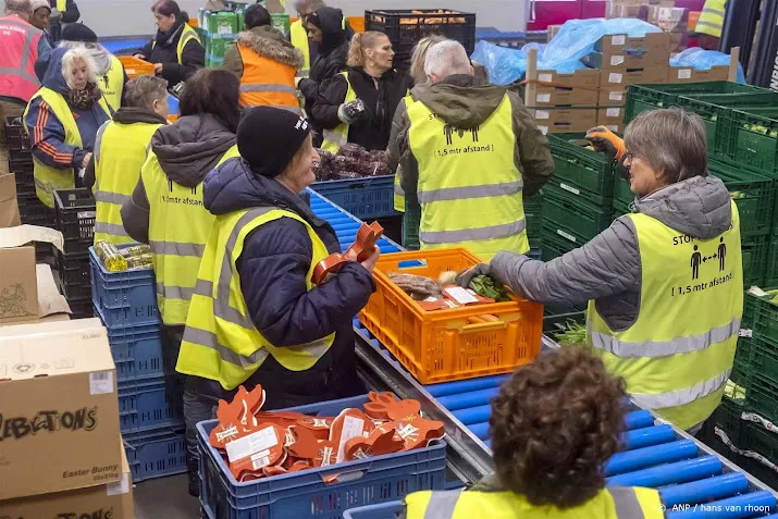 tekort aan vrijwilligers groeit zegt vrijwilligersplatform
