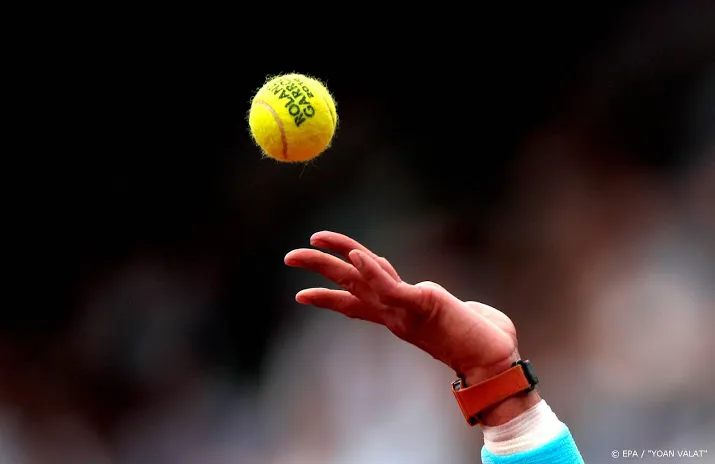 tenniscircuit half augustus hervat roland garros nog week later