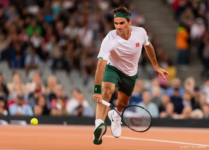 tennisser federer mist roland garros door operatie