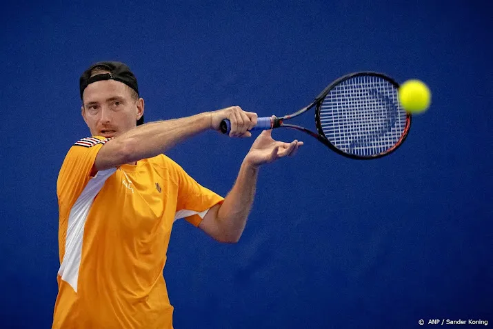 tennisser middelkoop deed aangifte wegens bedreigend bericht