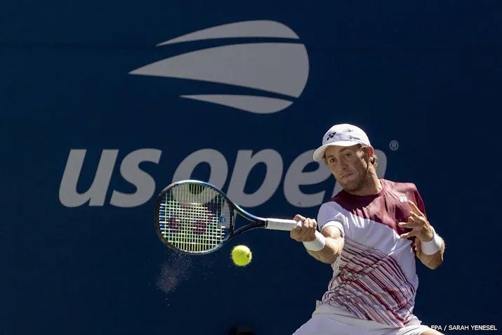 tennisser ruud door naar kwartfinales us open