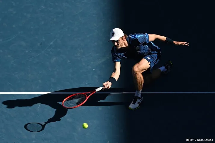 tennissers koolhof en rojer stranden in dubbelspel roland garros