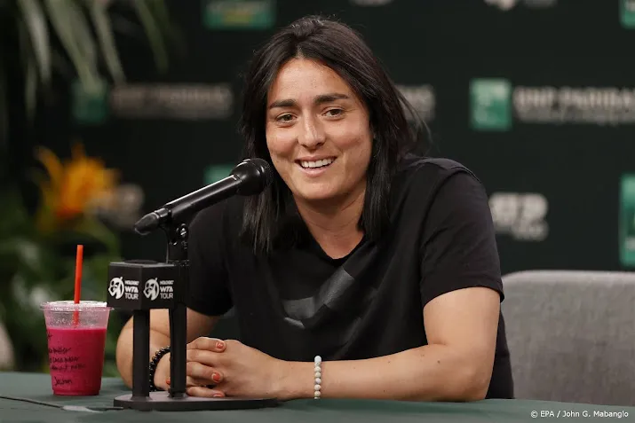 tennisster jabeur ook vrouwen verdienen vol stadion in de avond