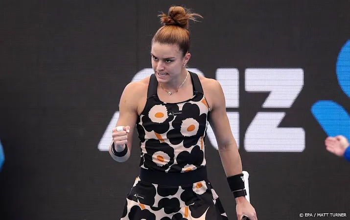 tennisster sakkari opent wta seizoen met moeizame zege
