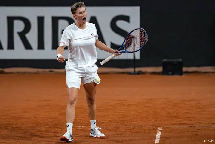 tennisster schuurs naar dubbelfinale in doha