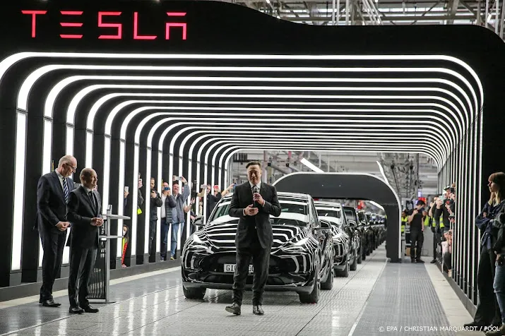tesla opent nog een nieuwe fabriek nu in texas
