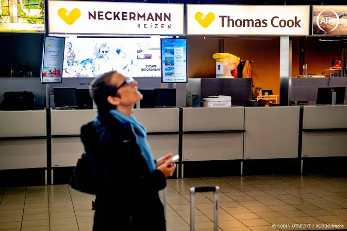 thomas cook nederland schrapt dinsdag vluchten