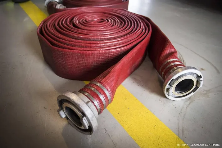 tientallen mensen in vlissingen hun huis uit door brand