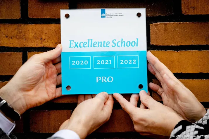 tientallen nieuwe scholen mogen zich excellent noemen