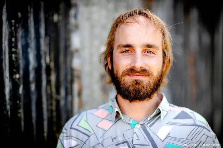 tom van kalmthout en soundos spelen in nieuwe serie all stars