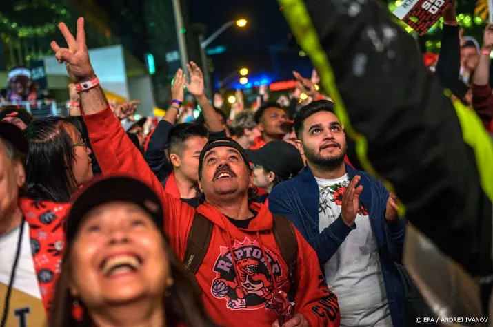 toronto raptors wint voor het eerst nba titel