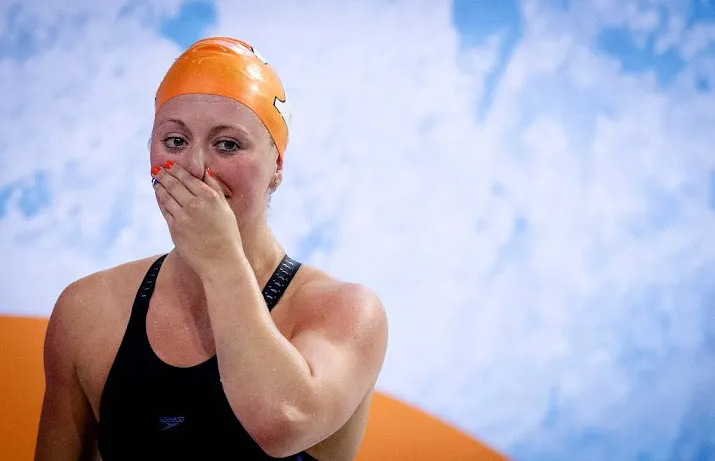 toussaint naar ek finale 100 meter rugslag