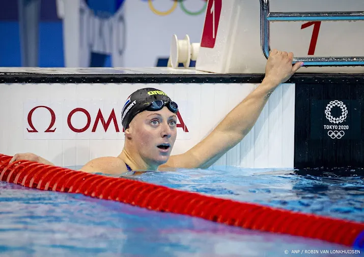 toussaint pakt bij ek goud op 50 meter rugslag de waard derde