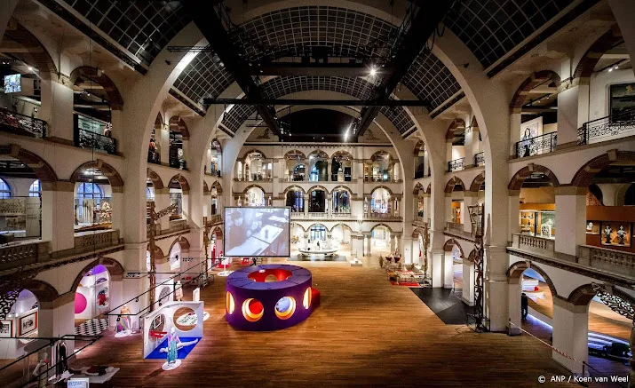 tropenmuseum komt met vaste collectie over koloniaal verleden