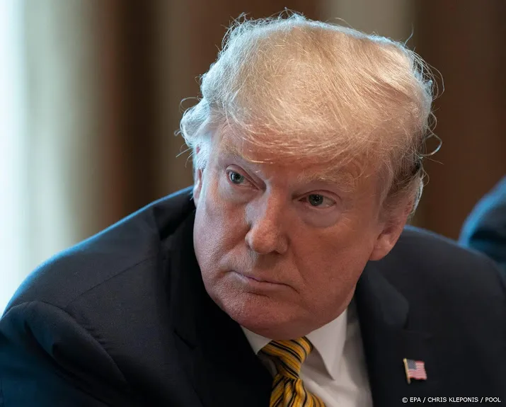 trump dreigt mexico met importtarieven autos