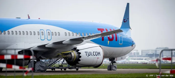 tui gaat alle vakantiereizen naar spaanse eilanden annuleren