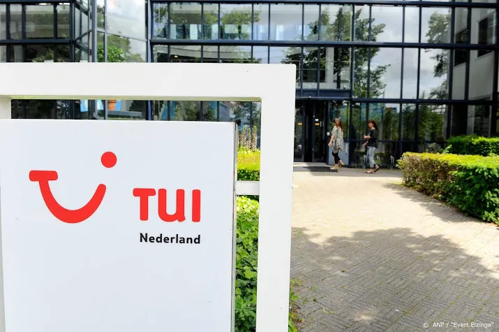 tui sluit 140 reisbureaus tot eind maart