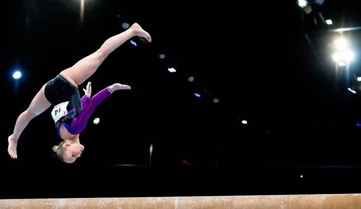 turnsters op jacht naar individuele medailles
