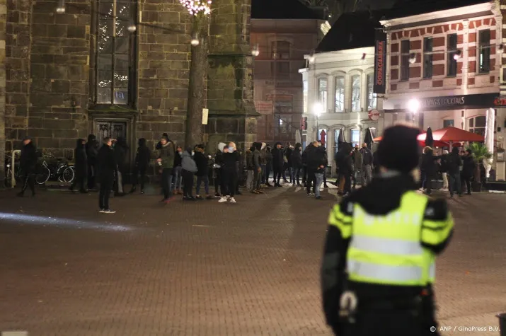twee mannen aangehouden voor rellen in enschede