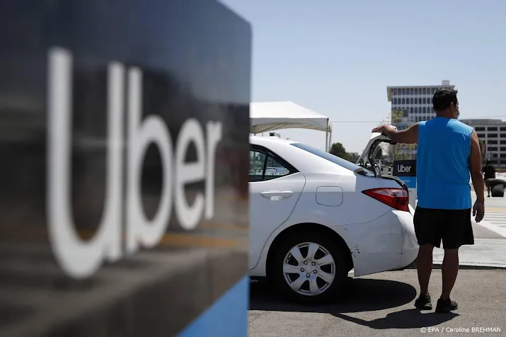 uber vervoert meer taxiklanten en bezorgt meer maaltijden