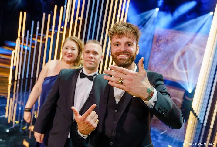 uitreiking gouden televizier ring weer als vanouds