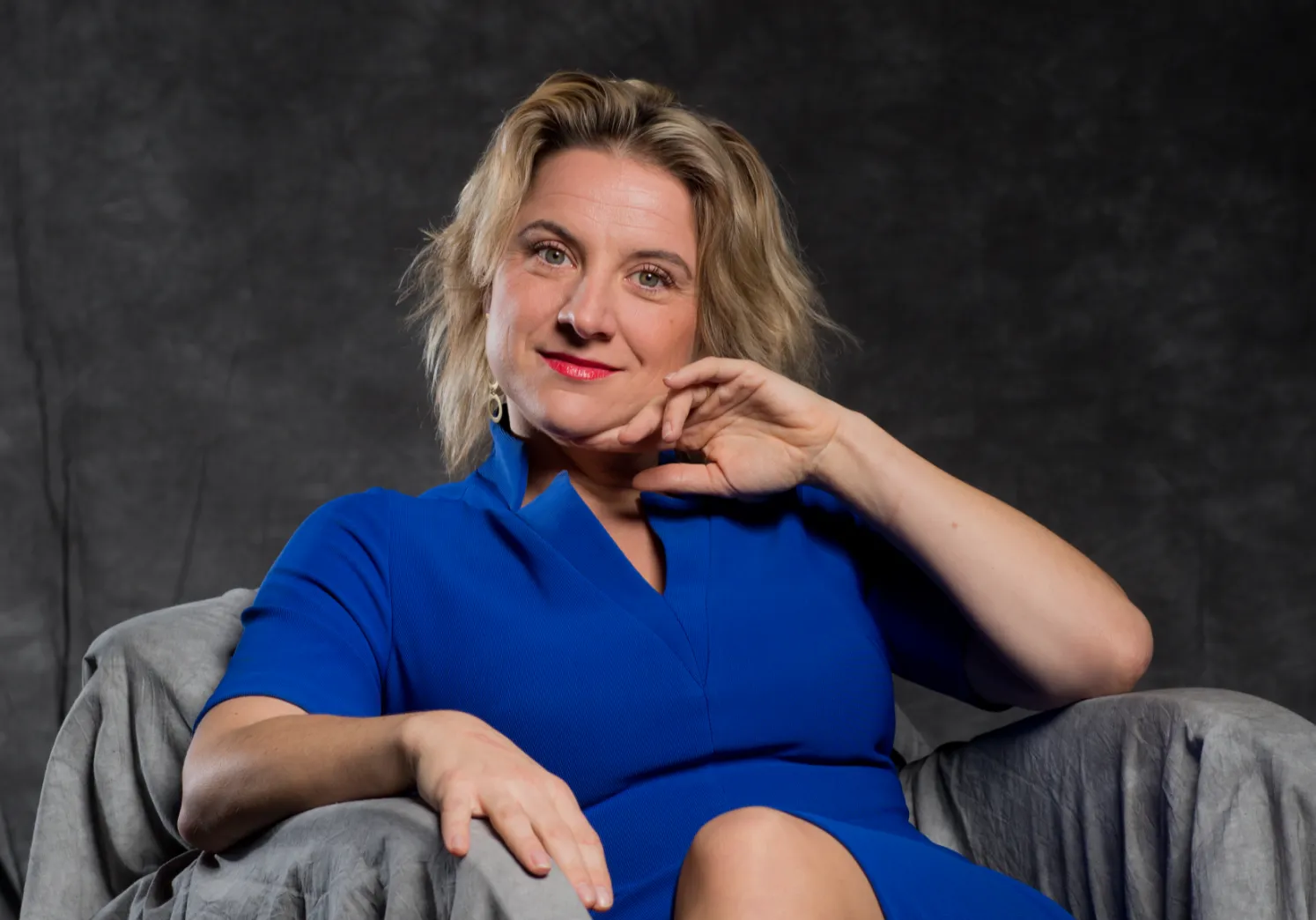 uitsnede foto judith liggend voor nieuwsnl
