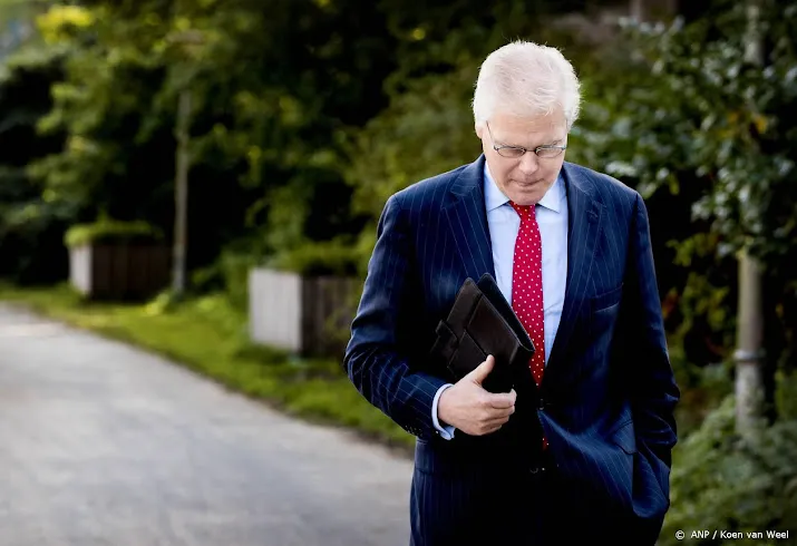 uitspraak hoge raad in belastingzaak oud vvd kopstuk linschoten
