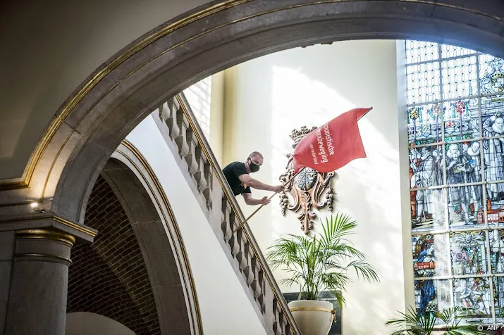 universiteit groningen bevriest samenwerking russische partners