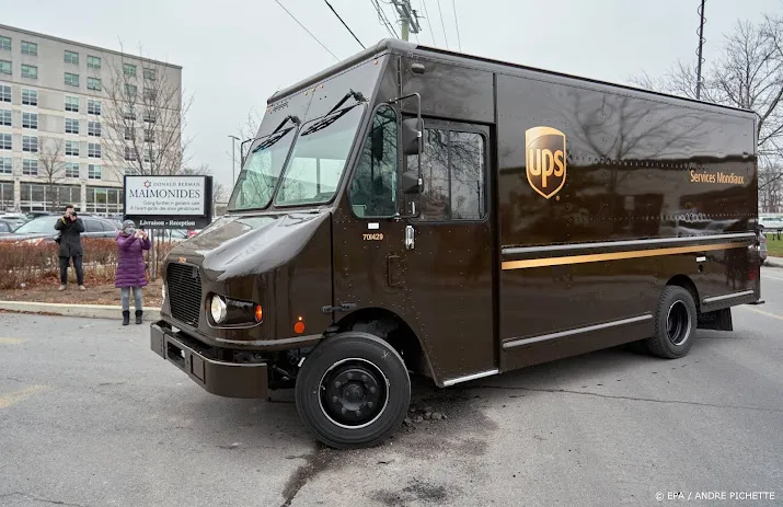 ups blijft doorgroeien dankzij coronashoppen via internet