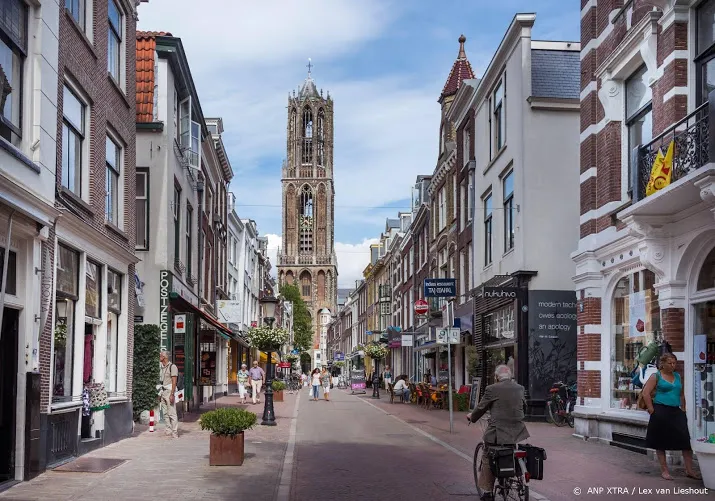 utrecht laat bidbook door koerier bezorgen
