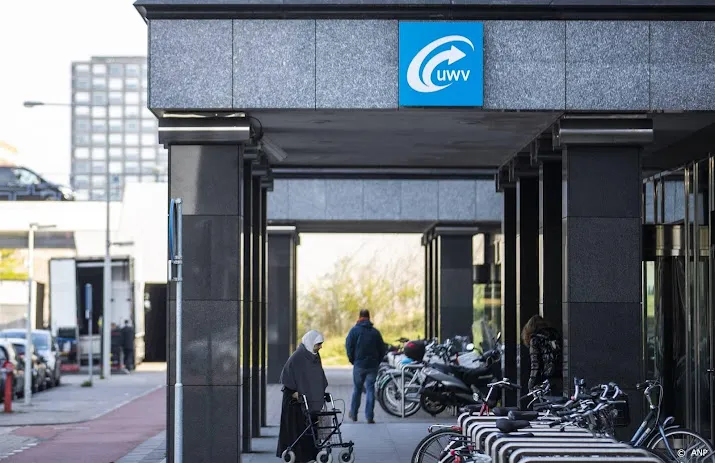 uwv groei werkgelegenheid in nederland vertraagt volgend jaar