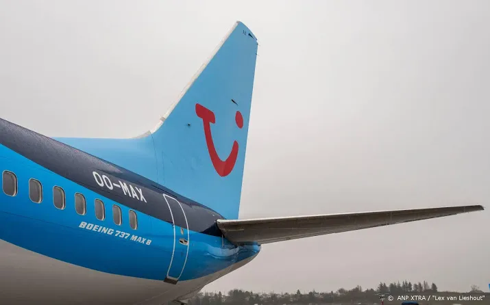 vakbond fnv kondigt acties aan bij tui fly