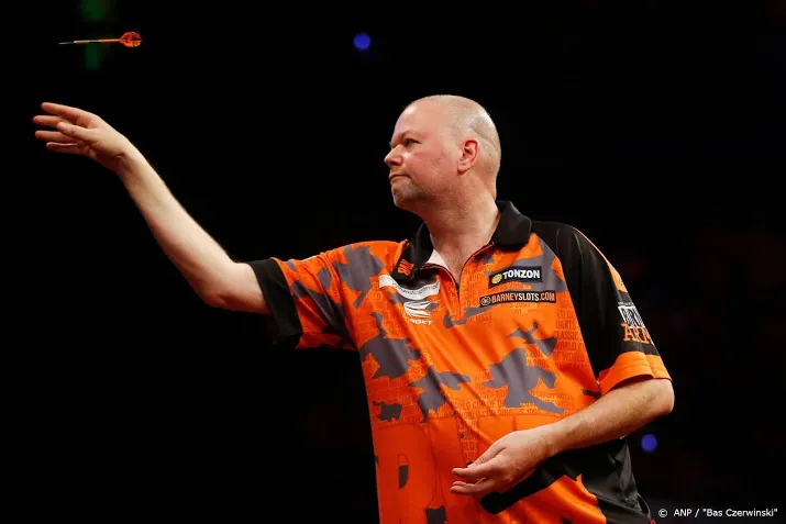 van barneveld begint wk tegen amerikaan young