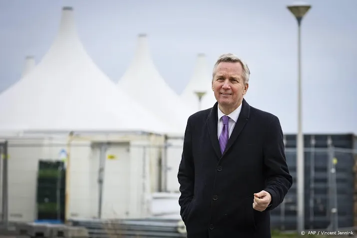 van der burg kamer medeverantwoordelijk voor jonge asielzoekers