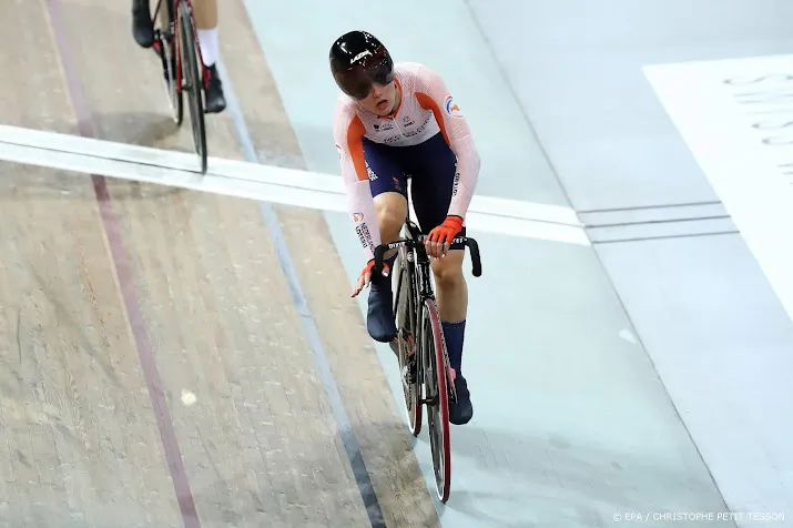 van der duin verrast bij wk baan met zilver op omnium