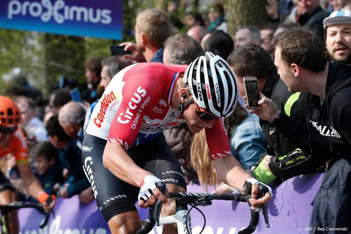 van der poel de beste in dwars door vlaanderen