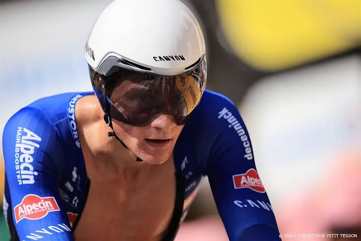 van der poel doet het rustig aan maar ziet toch af in tijdrit