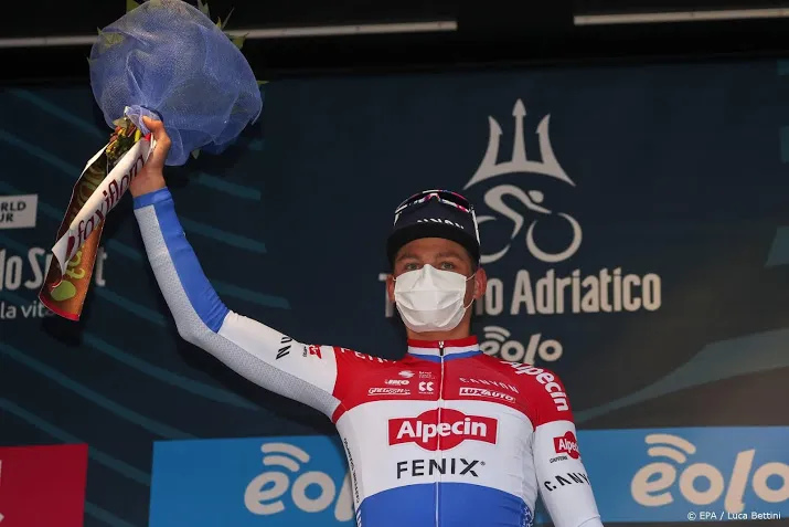 van der poel nu uitrusten tot milaan sanremo