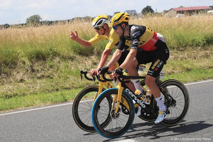 van der poel rekent op aanvallen op zijn gele trui